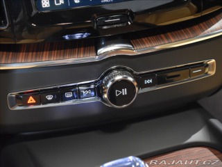 Volvo XC60 2,0 T6 AWD Ultra Dark  Pl 2025
