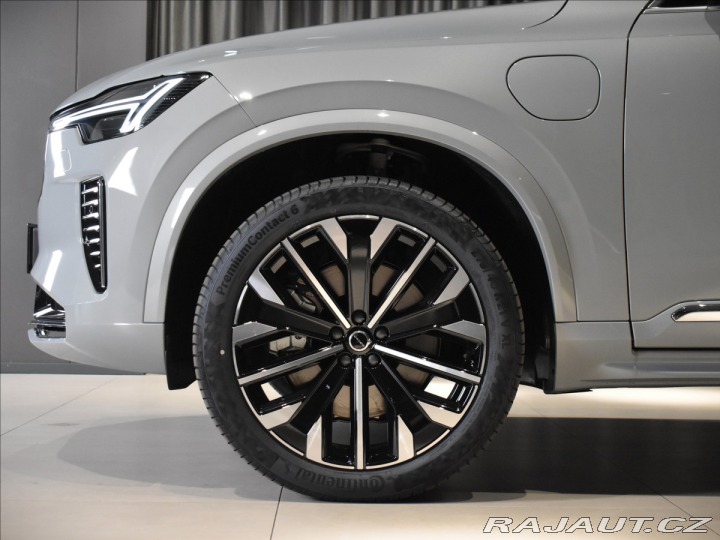 Volvo XC90 2,0 T8 AWD Plus Bright  P 2025