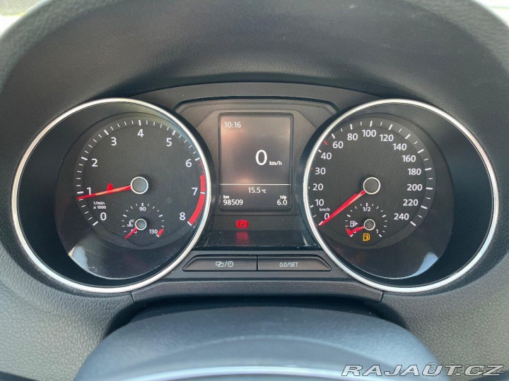 Volkswagen Polo 1,2 TSI 66kw - servisní 2017
