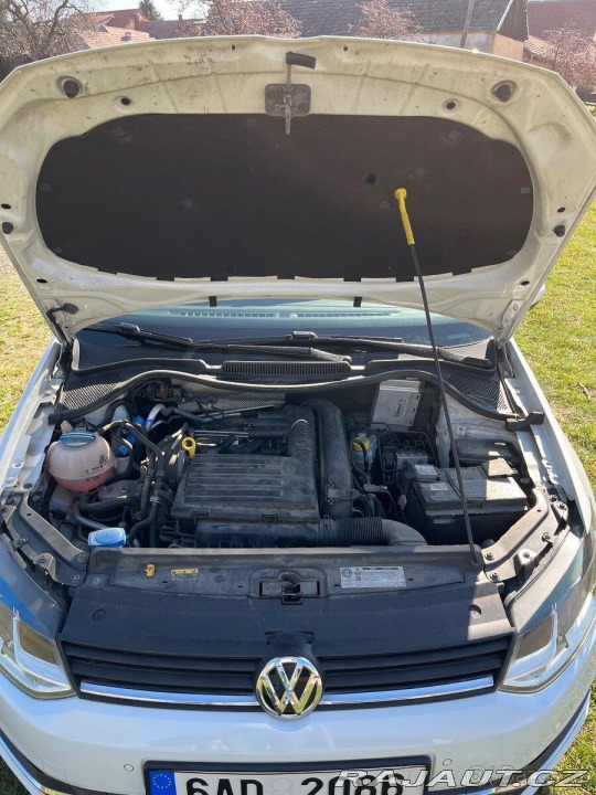 Volkswagen Polo 1,2 TSI 66kw - servisní 2017