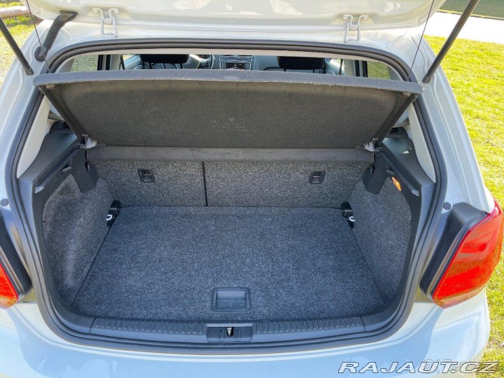 Volkswagen Polo 1,2 TSI 66kw - servisní 2017