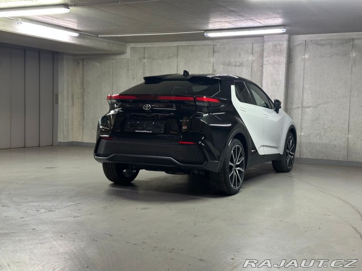Toyota C-HR GR SPORT Premiere Edition 2024
