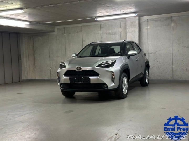 Toyota Yaris Cross COMFORT 1.5 Hybrid FWD 11 2025