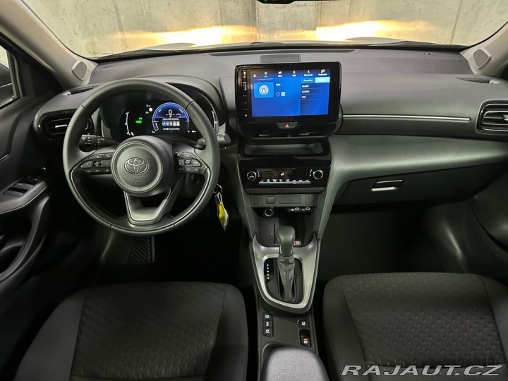 Toyota Yaris Cross COMFORT 1.5 Hybrid FWD 11 2026