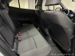 Toyota Yaris Cross COMFORT 1.5 Hybrid FWD 11 2025