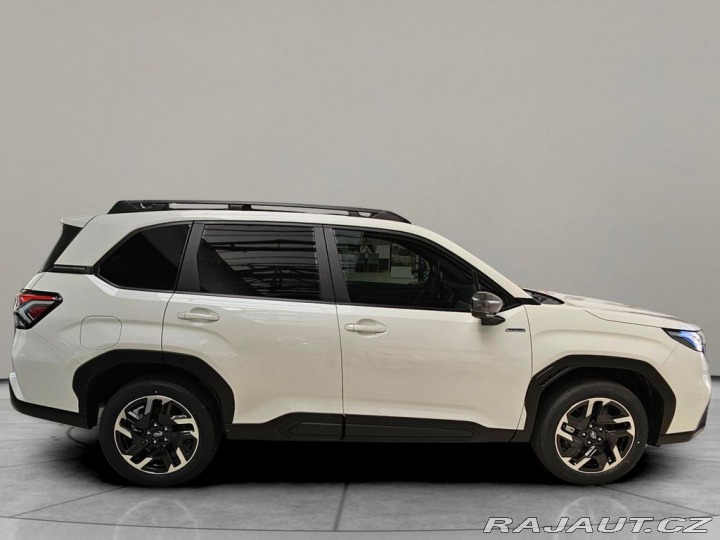 Subaru Forester 2.0ie-S ES Comfort CVT 2025