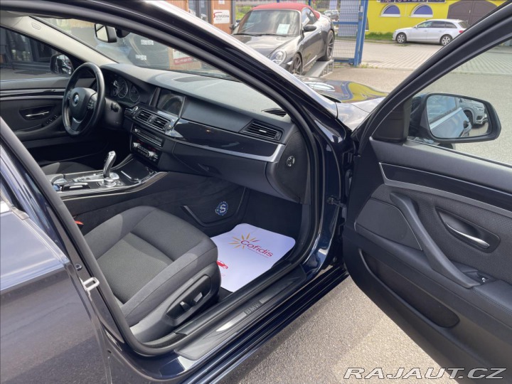 BMW 5 2,0 520d xDrive Luxury Li 2015