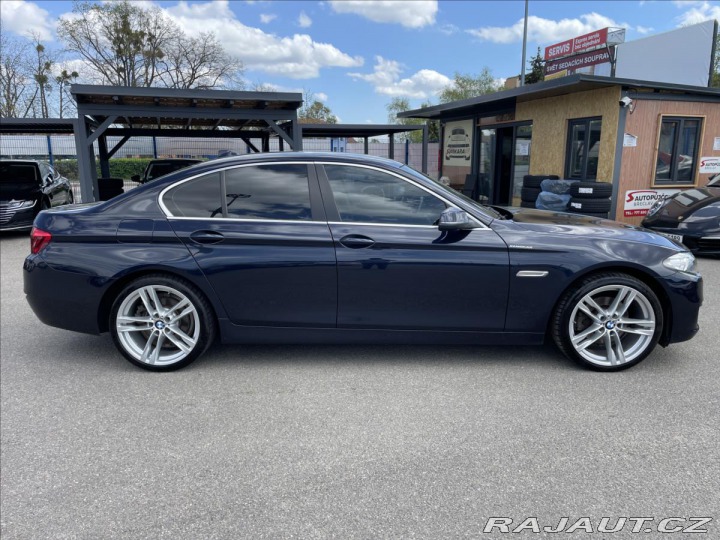 BMW 5 2,0 520d xDrive Xenony*Na 2015