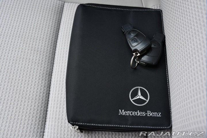 Mercedes-Benz C 320CDI AVANTGARDE REZERVA 2006