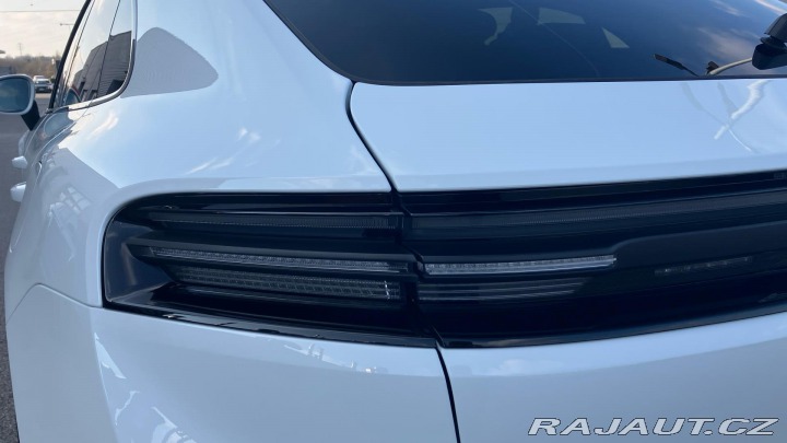 Porsche Macan 4S 2025