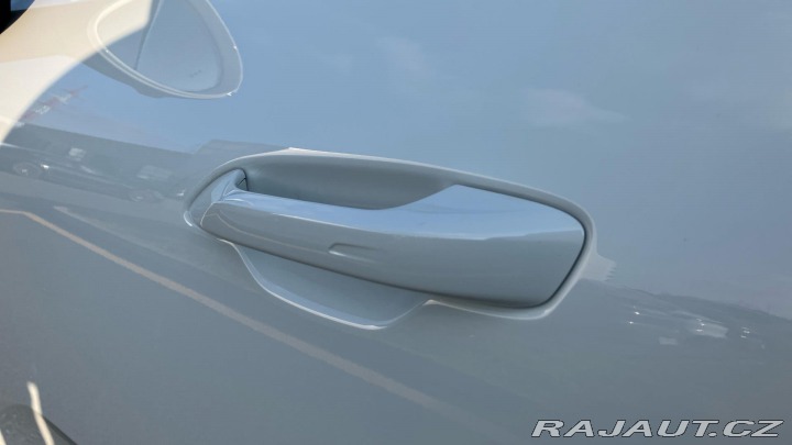Porsche Macan 4S 2025