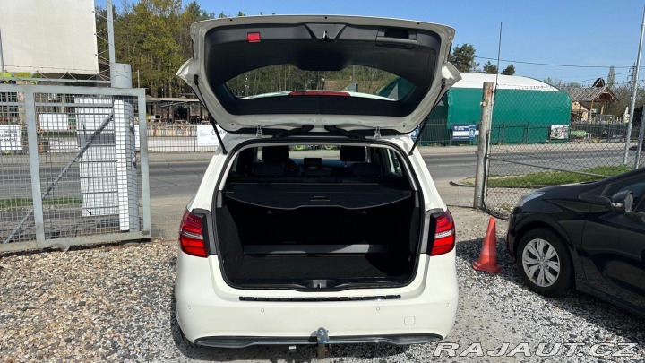 Mercedes-Benz B B180i 90kW REZERVOVANO 2017