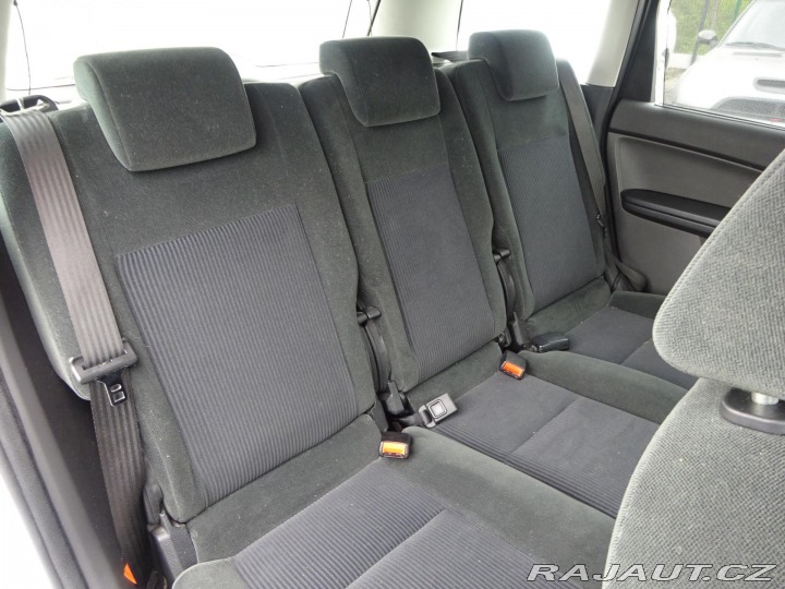 Ford C-MAX 2.0TDCi 100kW GHIA 2004