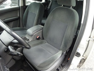 Ford C-MAX 2.0TDCi 100kW GHIA 2004
