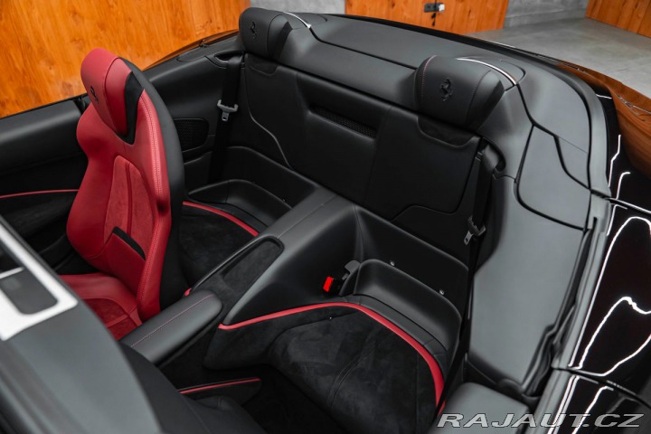 Ferrari Roma SPIDER, LED, 360 2025
