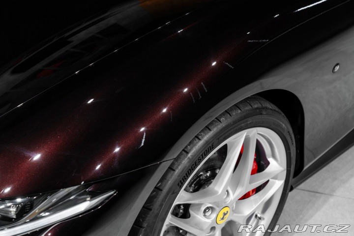 Ferrari Roma SPIDER, LED, 360 1800