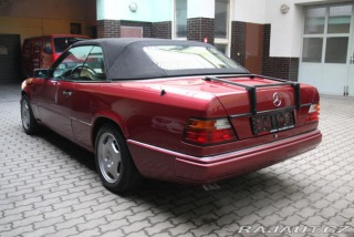 Mercedes-Benz 124 300 CE-24V 1993