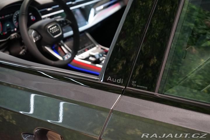 Audi Q7 50 TDI S-Line Taž. OLED N 2025