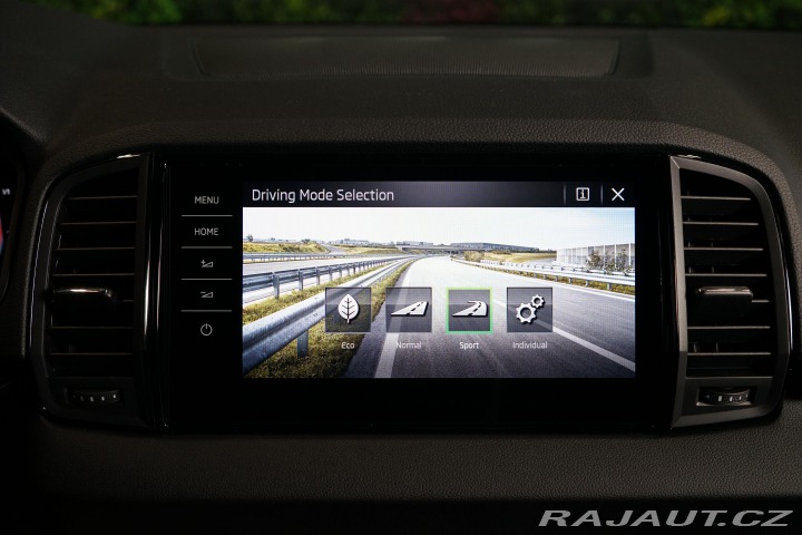 Škoda Karoq 1.5 TSI Sportline ACC Can 2024
