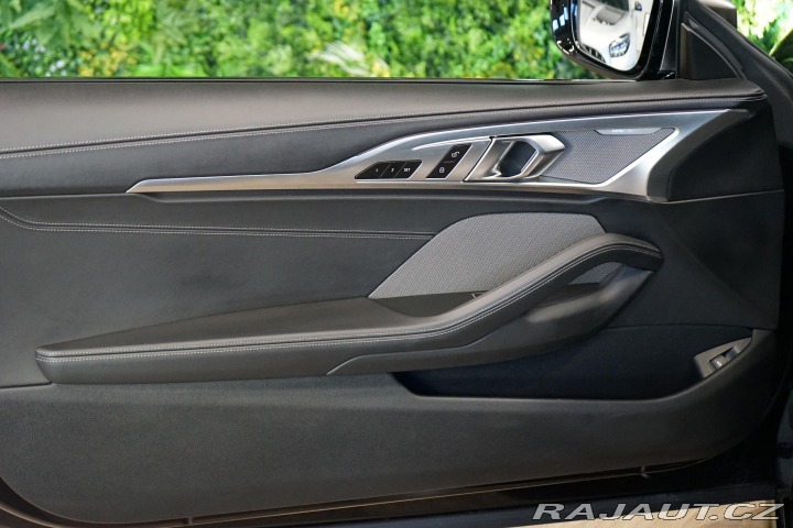 BMW 8 M850ix 390kW Coupé Laser 2020