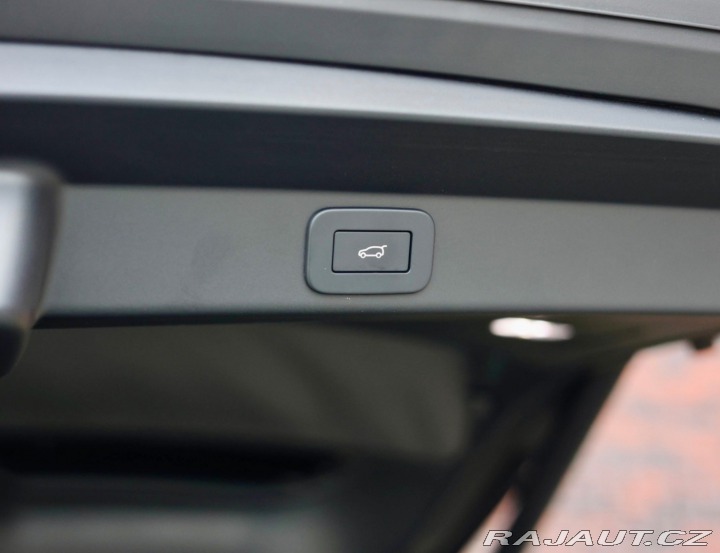 Land Rover Range Rover Sport SV Edition One 4,4 V8, 6 2024