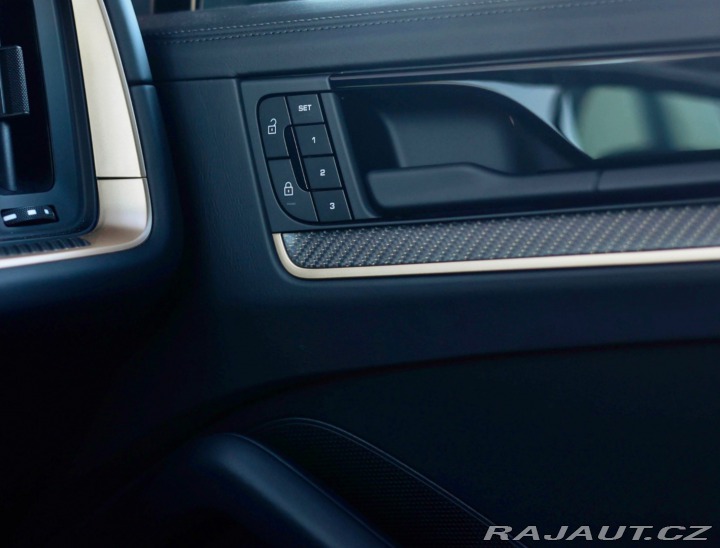 Porsche Cayenne Coupe 2.9 V6  E-Hybrid * 2025