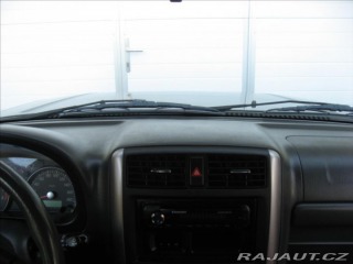 Suzuki Jimny 1,3 86PS  Ranger 4x4 2012
