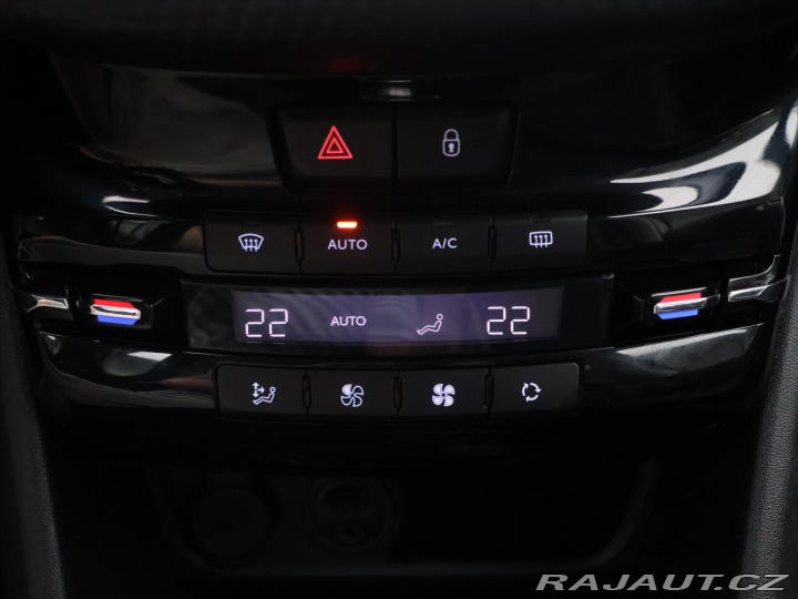 Peugeot 2008 1,6 HDI Allure CZ Klima K 2015