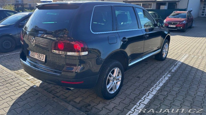 Volkswagen Touareg 3,0 1800