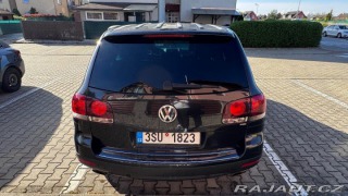 Volkswagen Touareg 3,0 1800