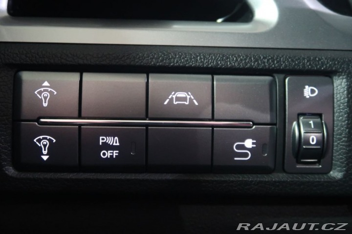 SsangYong Korando 1.5T-GDI,CZ,1Maj,manuál,4 2022