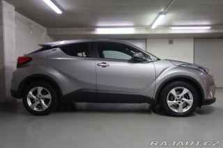 Toyota C-HR 1.2T,CZ,1Maj,manuál,Comfo 2017