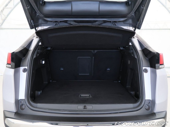 Peugeot 3008 1.2PureTech,96kW,ALLURE,M 2018