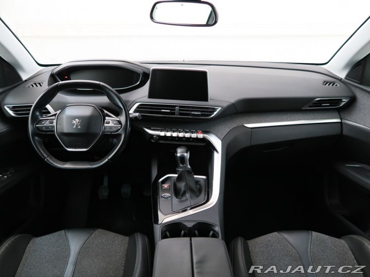 Peugeot 3008 1.2PureTech,96kW,ALLURE,M 2018