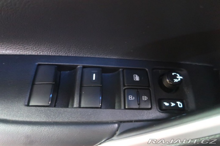 Toyota Corolla Cross 2.0Hybrid,CZ,1Maj,Style,4 2023