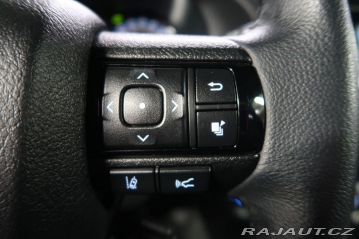 Toyota Hilux 2.8D4D,CZ,IvnisibleJBL,AT 2024