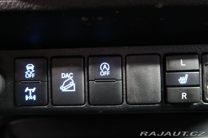 Toyota Hilux 2.8D4D,CZ,IvnisibleJBL,AT 2024