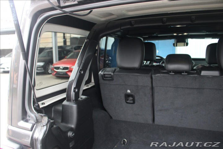 Jeep Wrangler 2,0 4XE Unlimited Sahara 2022