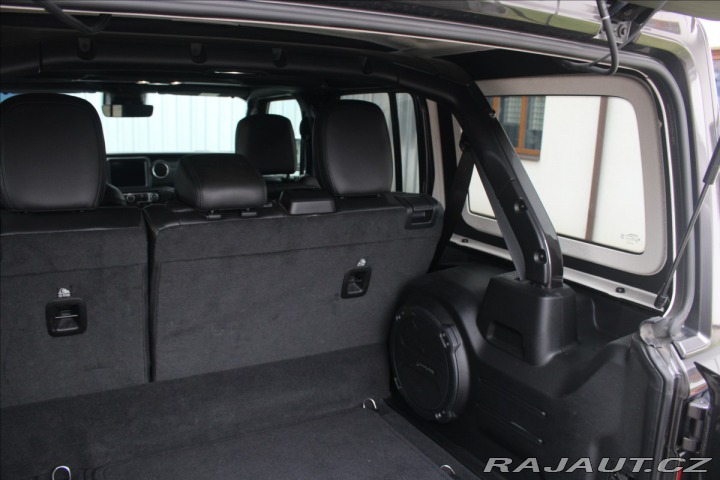 Jeep Wrangler 2,0 4XE Unlimited Sahara 2022