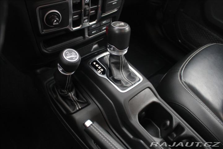 Jeep Wrangler 2,0 4XE Unlimited Sahara 2022