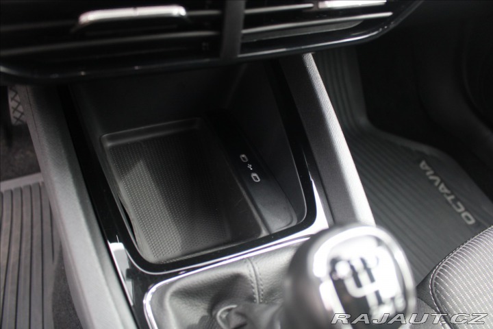 Škoda Octavia 2,0 TDI 110kW Ambition Co 2022