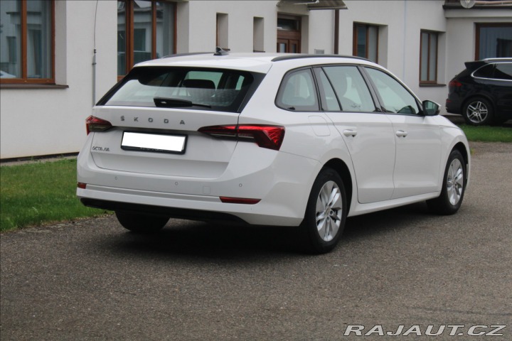 Škoda Octavia 2,0 TDI 110kW Ambition Co 2022