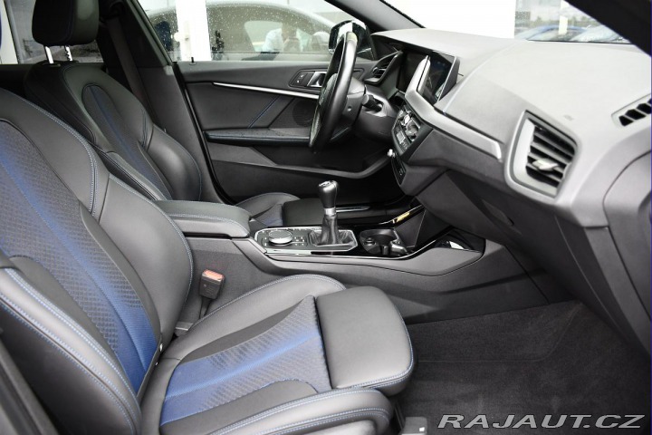 BMW 2 218i M-SPORT LED 1M 3LZÁR 2023