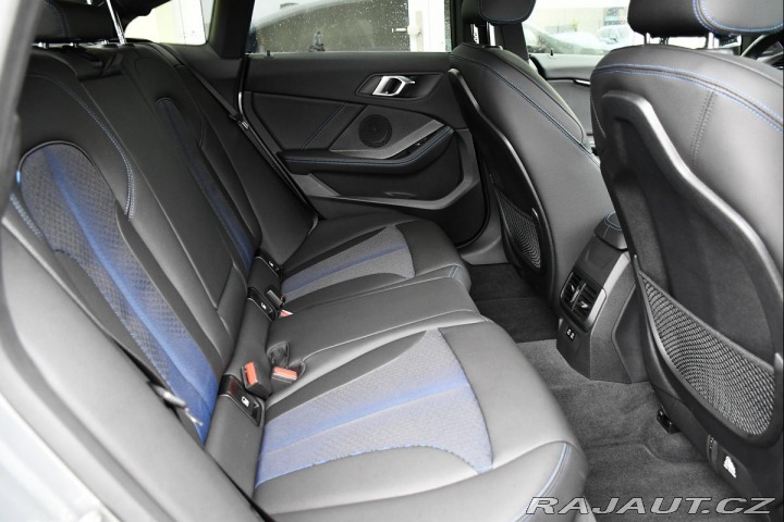 BMW 2 218i M-SPORT LED 1M REZER 2023