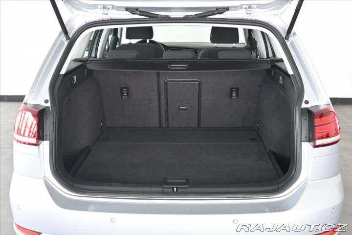 Volkswagen Golf 2,0 TDI 110 kW*DSG*COMFOR 2020