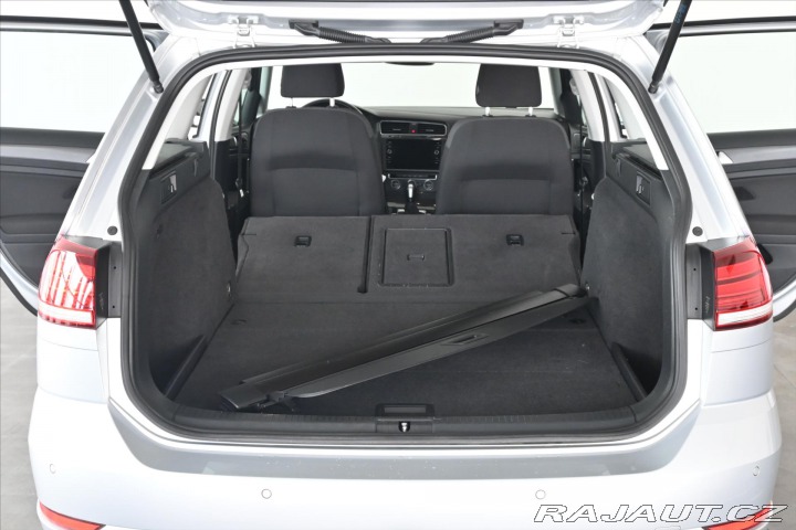 Volkswagen Golf 2,0 TDI 110 kW*DSG*COMFOR 2020