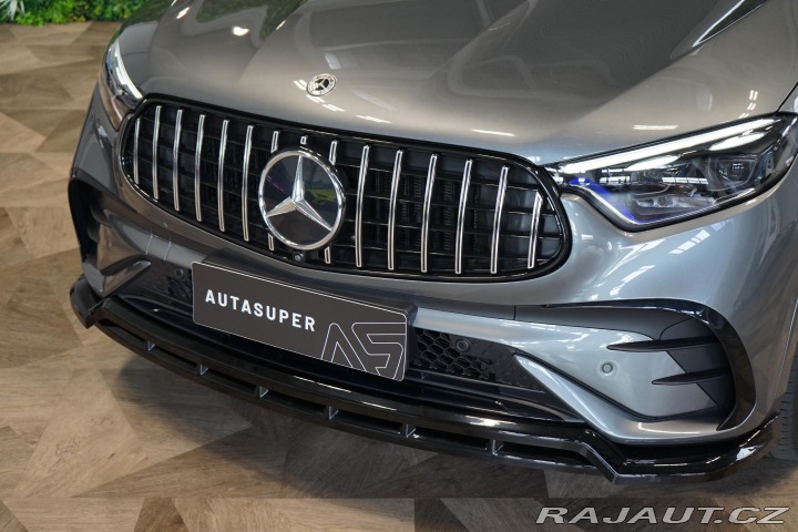 Mercedes-Benz GLC 300 AMG 4M Pano Taž Nez.T 2023