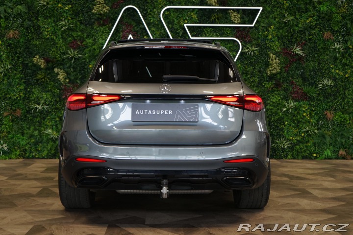 Mercedes-Benz GLC 300 AMG 4M Pano Taž Nez.T 2023