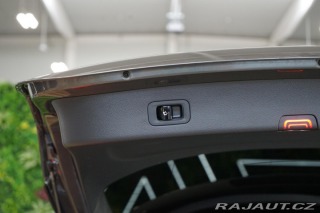 Mercedes-Benz GLC 300 AMG 4M Pano Taž Nez.T 2023
