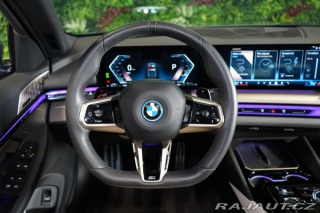 BMW 5 550e xDrive B&W Pano 2024